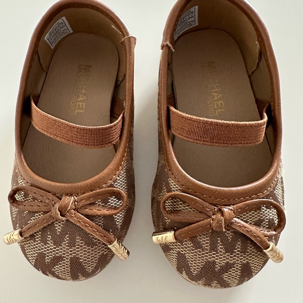 NEW Michael Kors Fatima 2.0 Ballerina Ballet Toddler Shoes Size 5